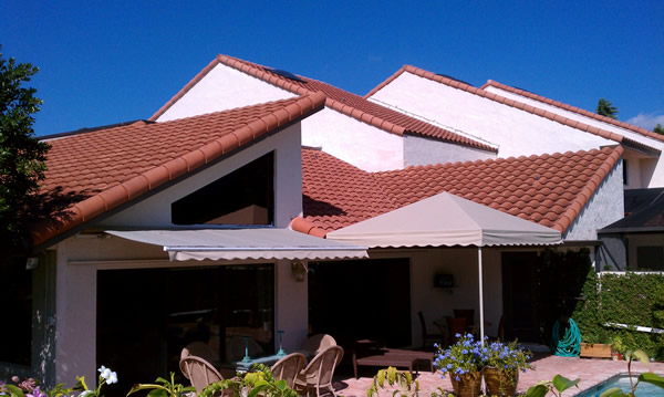 Custom Awning Image 02